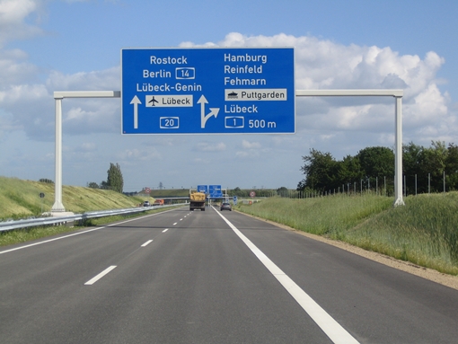 BAB A1 Autobahnbeschilderung